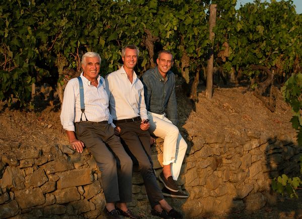 Le eccellenze vinicole della famiglia Moretti Cuseri premiate nel 2022 dalle guide e riviste più autorevoli del panorama internazionale.